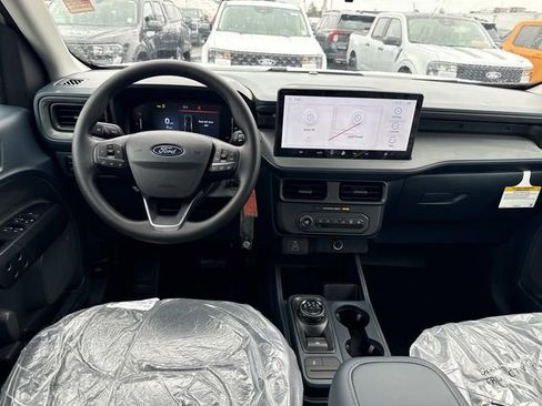 New 2026 Ford Maverick XL image 5