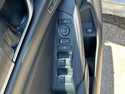 Used 2022 Honda Accord EX-L image 8