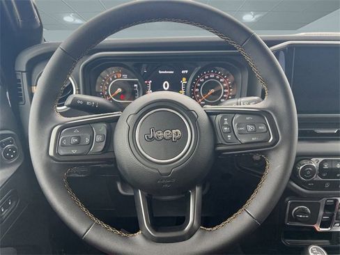 New 2025 Jeep Gladiator Sport w/ Premium Package image 14