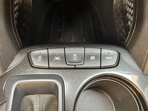 Used 2022 Chevrolet TrailBlazer LT w/ Convenience Package AWD/4WD image 36