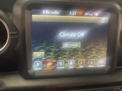 Used 2021 Jeep Gladiator Overland w/ Popular Equipment Package image 21