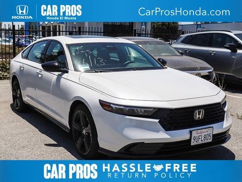 Used 2025 Honda Accord Sport image 1