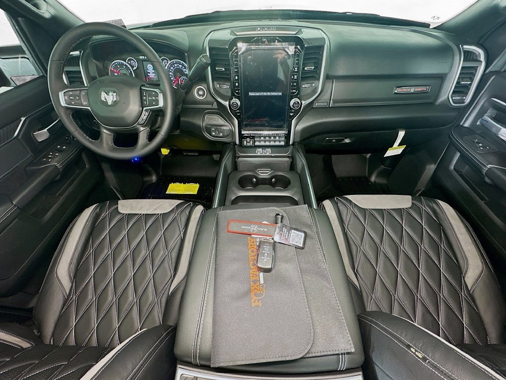 New 2026 RAM 2500 Big Horn AWD/4WD image 10