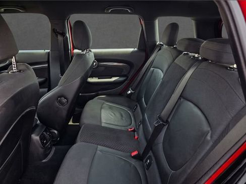 Used 2017 MINI Cooper Clubman S w/ Cold Weather Package AWD/4WD image 5