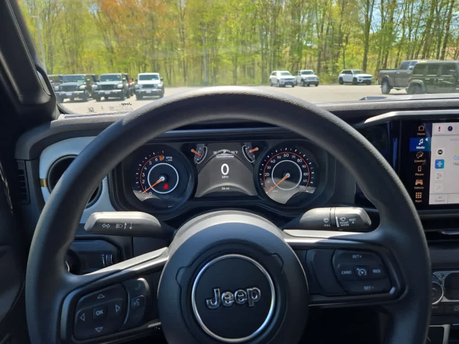 New 2026 Jeep Gladiator Sport AWD/4WD image 14