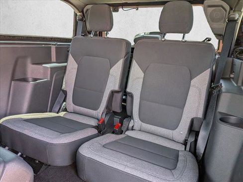 Used 2023 Ford Bronco 2-Door w/ Sasquatch Package AWD/4WD image 17