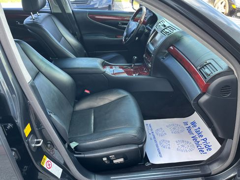 Used 2008 Lexus LS 600h L image 17