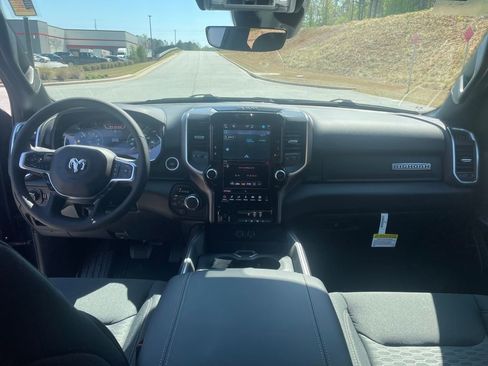 New 2026 RAM 1500 4x4 Crew Cab image 22