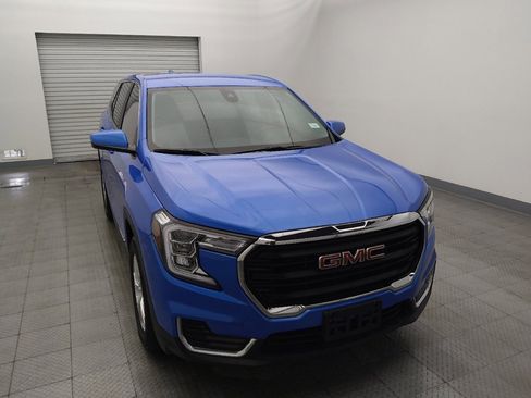 Used 2024 GMC Terrain SLE FWD image 14