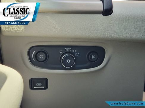 Used 2020 GMC Terrain Denali w/ Denali Premium Package FWD image 23