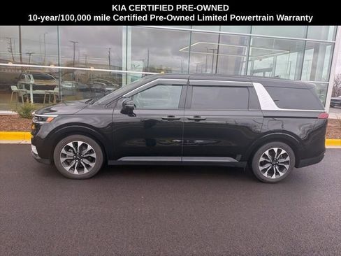Certified 2024 Kia Carnival EX image 20