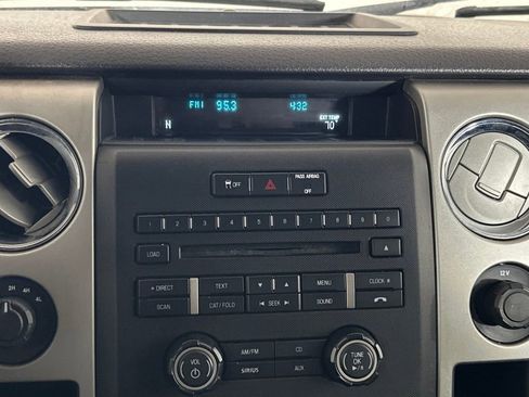 Used 2011 Ford F150 XLT w/ XLT Chrome Pkg image 29