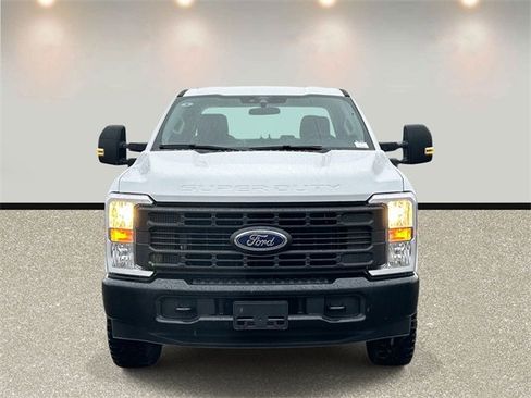 New 2026 Ford F250 XL w/ XL Off-Road Package image 2