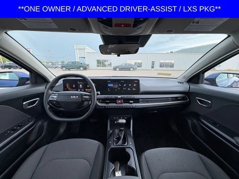 Used 2025 Kia K4 FWD image 11