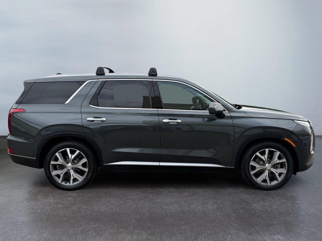 Used 2022 Hyundai Palisade SEL w/ 8P Bench Seat Package AWD/4WD image 4