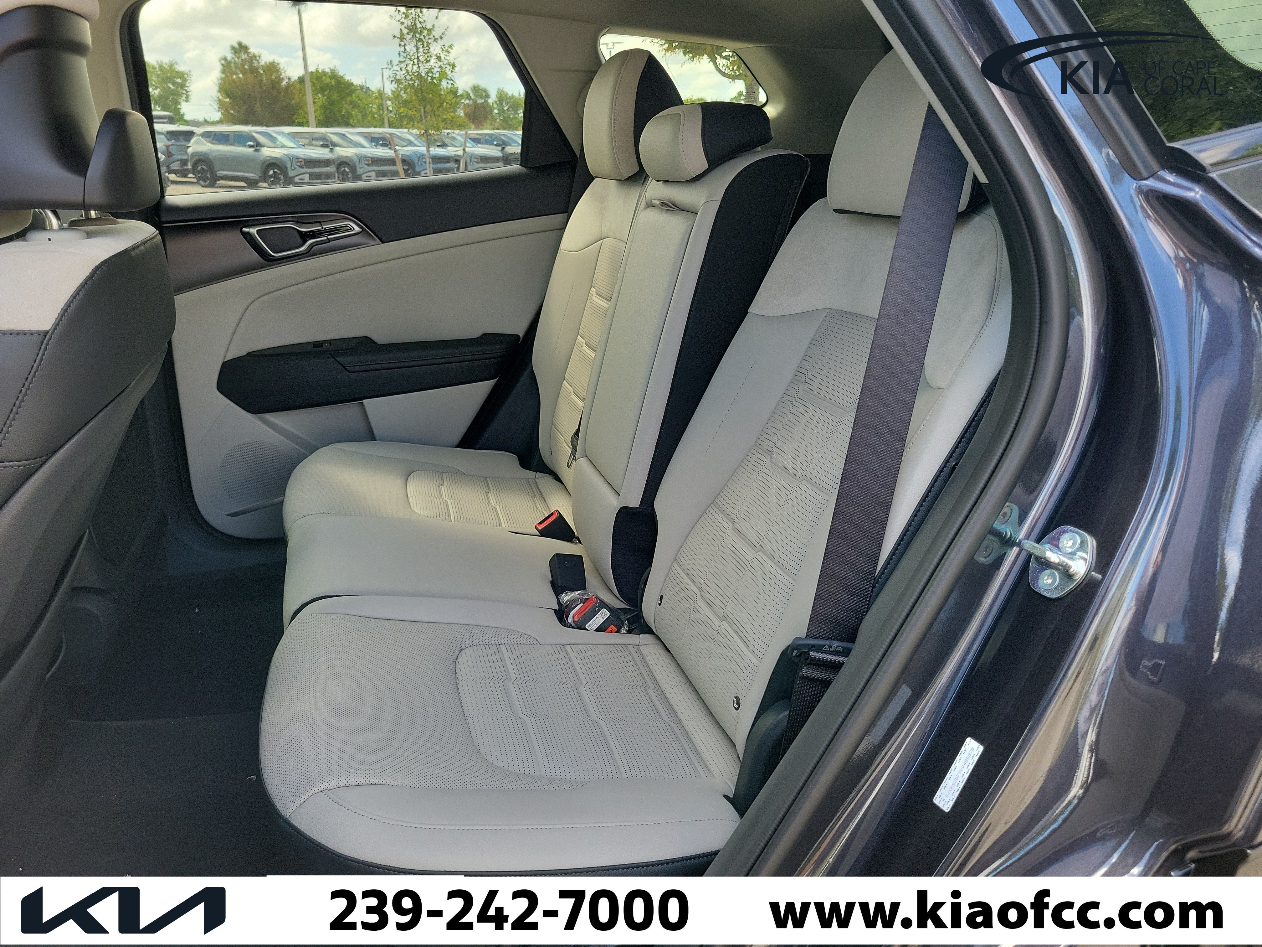 New 2027 Kia Sportage SX FWD image 11