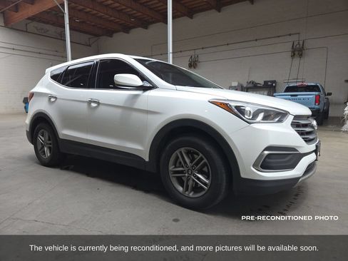 Used 2018 Hyundai Santa Fe Sport FWD image 3