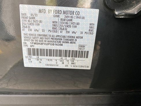 Used 2023 Ford Explorer Limited w/ Limited Technology Package AWD/4WD image 72