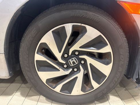 Used 2019 Honda Civic LX image 5