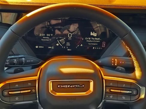 New 2026 GMC Yukon XL Denali image 11