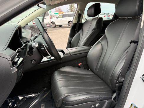 Used 2023 Genesis G80 2.5T image 12