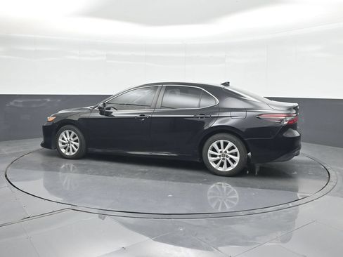 Used 2023 Toyota Camry LE FWD image 25