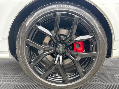 Used 2019 Land Rover Range Rover Sport SVR AWD/4WD image 29