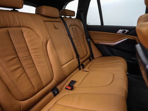 Used 2019 BMW X5 xDrive40i w/ Convenience Package image 28