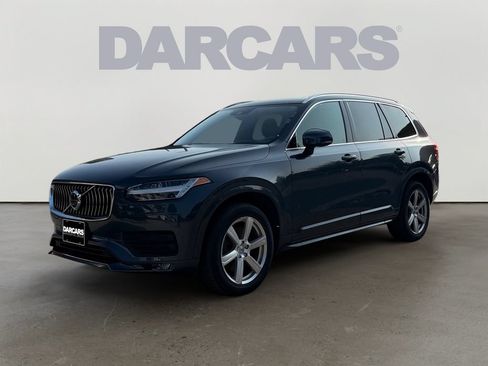 Used 2021 Volvo XC90 T6 Momentum AWD/4WD image 2