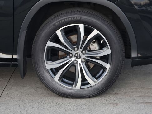 Certified 2022 Lexus RX 350 FWD w/ Premium Package image 11