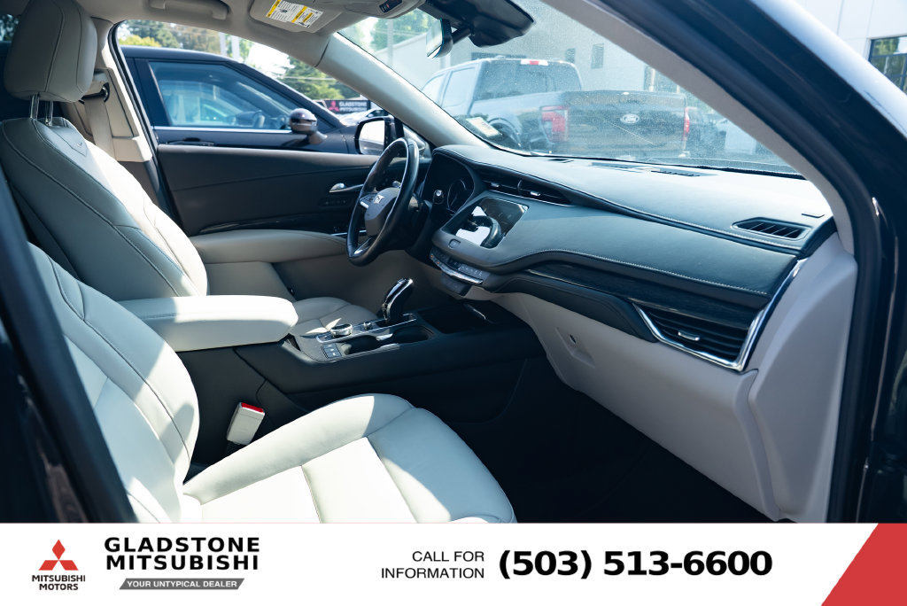 Used 2023 Cadillac XT4 Premium Luxury AWD/4WD image 25