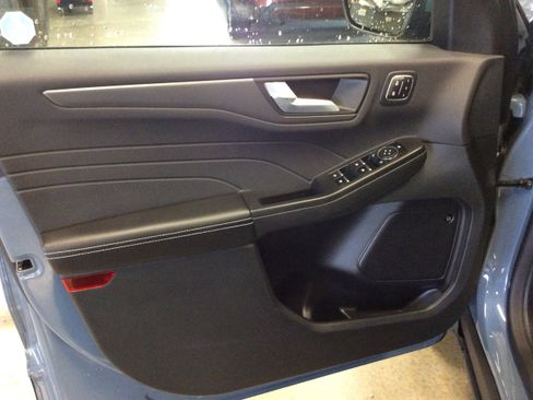 Used 2023 Ford Escape Active w/ Tech Pack #2 image 14