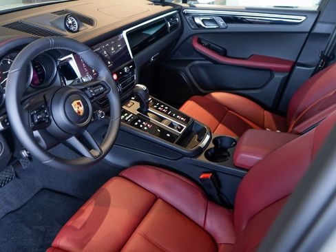 New 2026 Porsche Macan Turbo AWD/4WD image 5