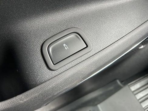 New 2026 GMC Acadia Elevation w/ Black Edition AWD/4WD image 33