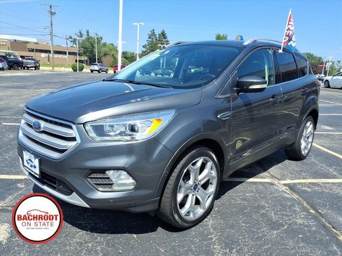 Used 2017 Ford Escape Titanium w/ Equipment Group 301A FWD image 3