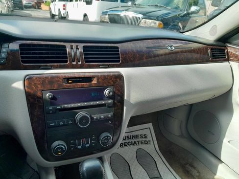 Used 2013 Chevrolet Impala LTZ image 9