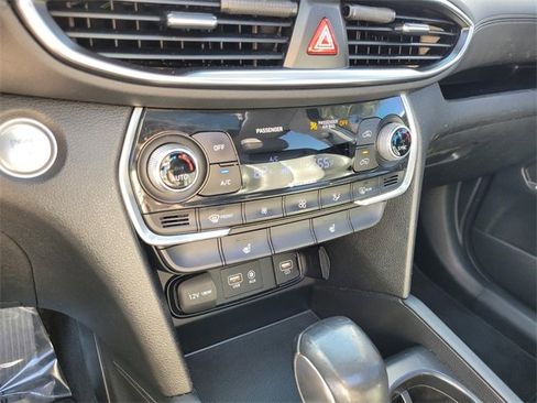 Used 2019 Hyundai Santa Fe Limited image 26