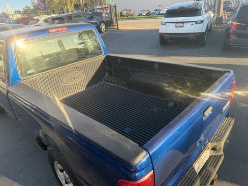 Used 2009 Ford Ranger XLT image 5