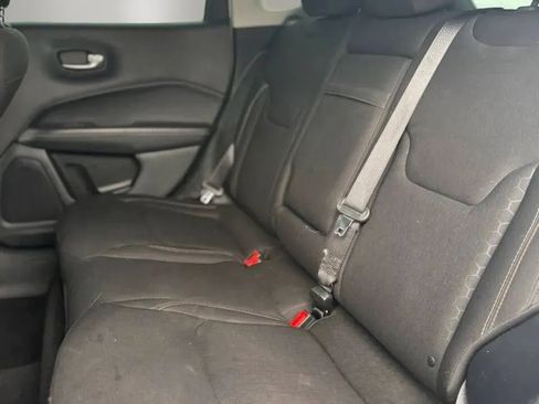 Used 2018 Jeep Compass Sport FWD image 18