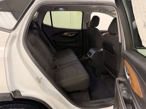 Used 2020 GMC Terrain SLE w/ Driver Convenience Package FWD image 14