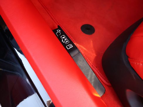 Certified 2025 Chevrolet Corvette Stingray Premium Conv w/ Z51 Performance Package image 13