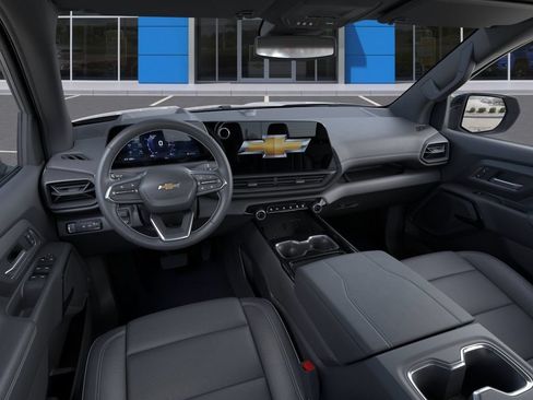 New 2026 Chevrolet Silverado EV LT AWD/4WD image 15