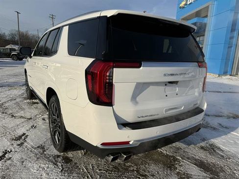 Used 2026 GMC Yukon Denali w/ Denali Reserve Package image 4