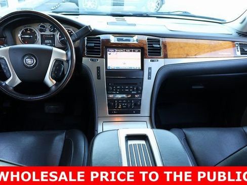 Used 2013 Cadillac Escalade Platinum image 16