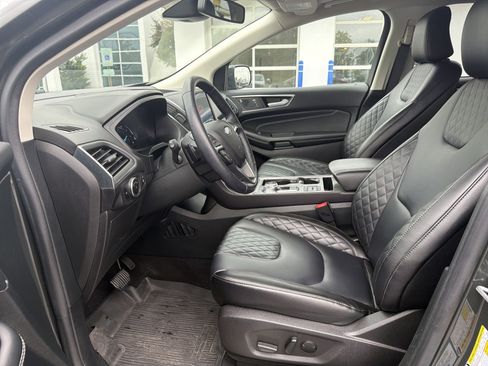 Used 2023 Ford Edge Titanium w/ Class II Trailer Tow Package AWD/4WD image 22