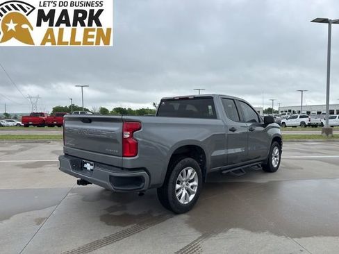 Used 2022 Chevrolet Silverado 1500 Custom w/ Safety Confidence Package image 5
