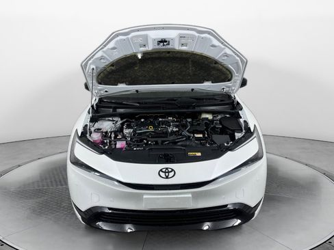 Used 2026 Toyota Prius FWD image 14