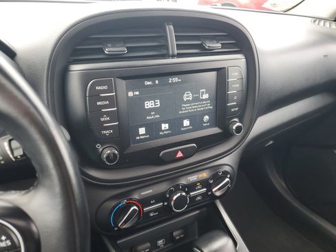 Used 2021 Kia Soul GT-Line image 22