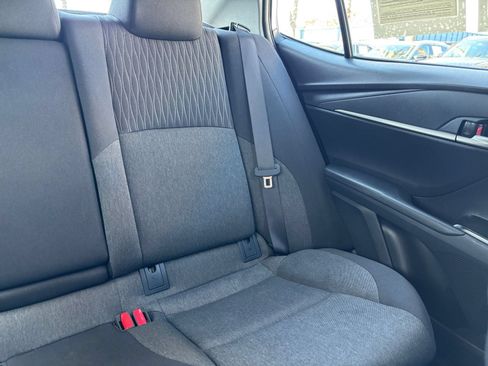 Used 2025 Toyota Camry LE FWD image 31