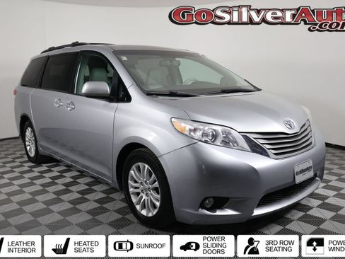 Used 2014 Toyota Sienna XLE w/ XLE Premium Package FWD image 1